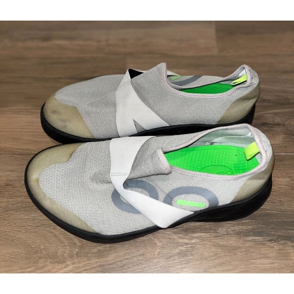 OOFOS Womens Casual Slip-On Sneakers Size 11 Gray Mesh With White Strap
